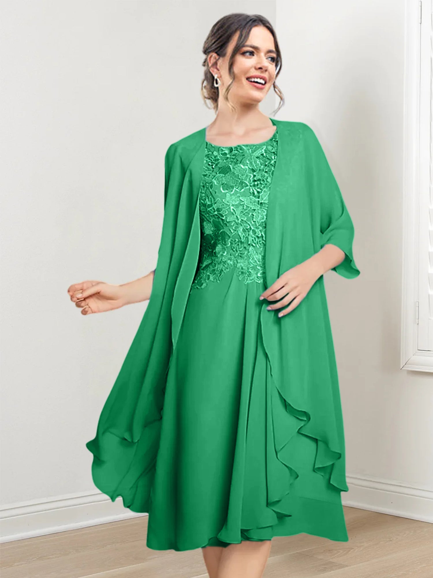 Princess Scoop Knee-Length Mother of the Bride Dresses