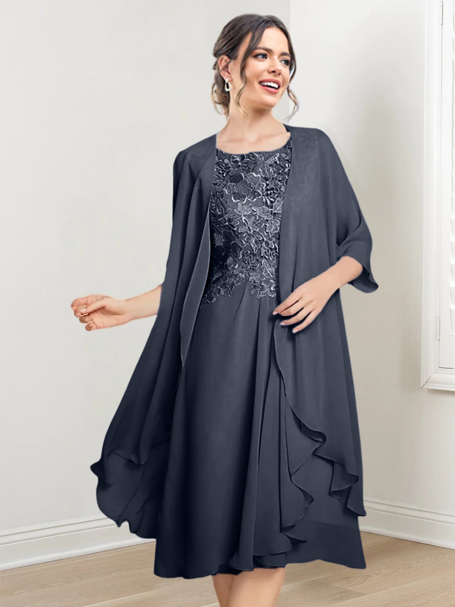 Princess Scoop Knee-Length Mother of the Bride Dresses