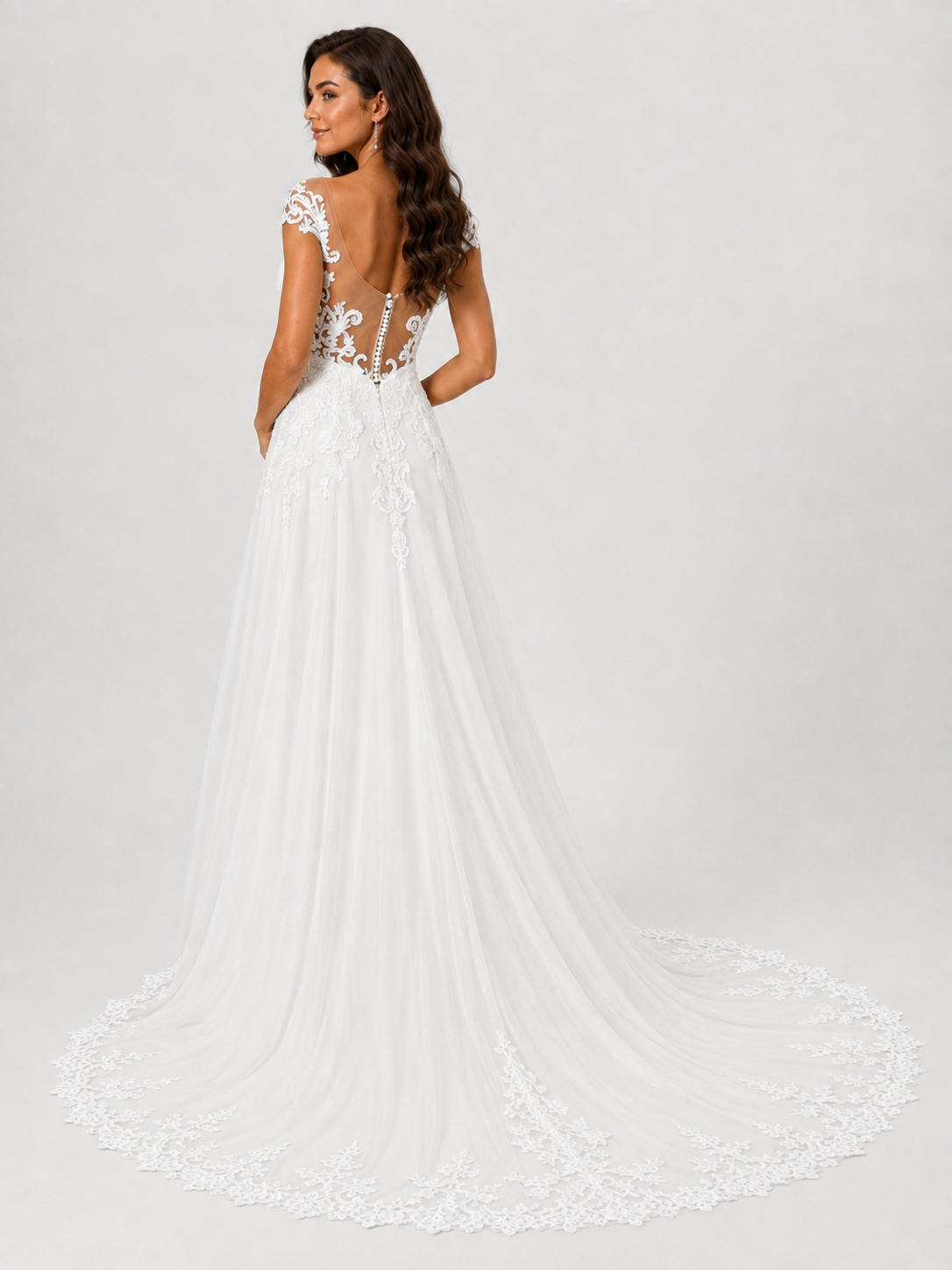 Elegant Illusion Scoop Neck Lace Applique Tulle A-Line Wedding Dress with Chapel Train