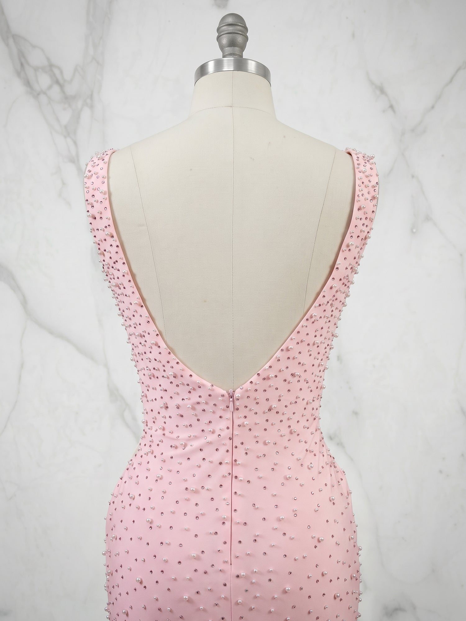 Deep V-Neck Pearl Embellished Bodycon Short Homecoming Dress