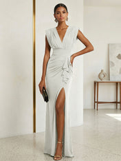 Commanding Formal Evening Dress Emerald Green Plunging V-Neck Slit Gown