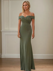 Sheath/Column Off the Shoulder Sleeveless Satin Mother of the Bride Dress