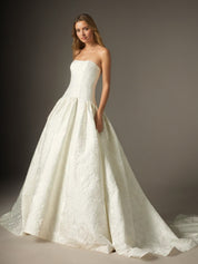 White Ball-Gown Strapless Floral Jacquard Wedding Dress