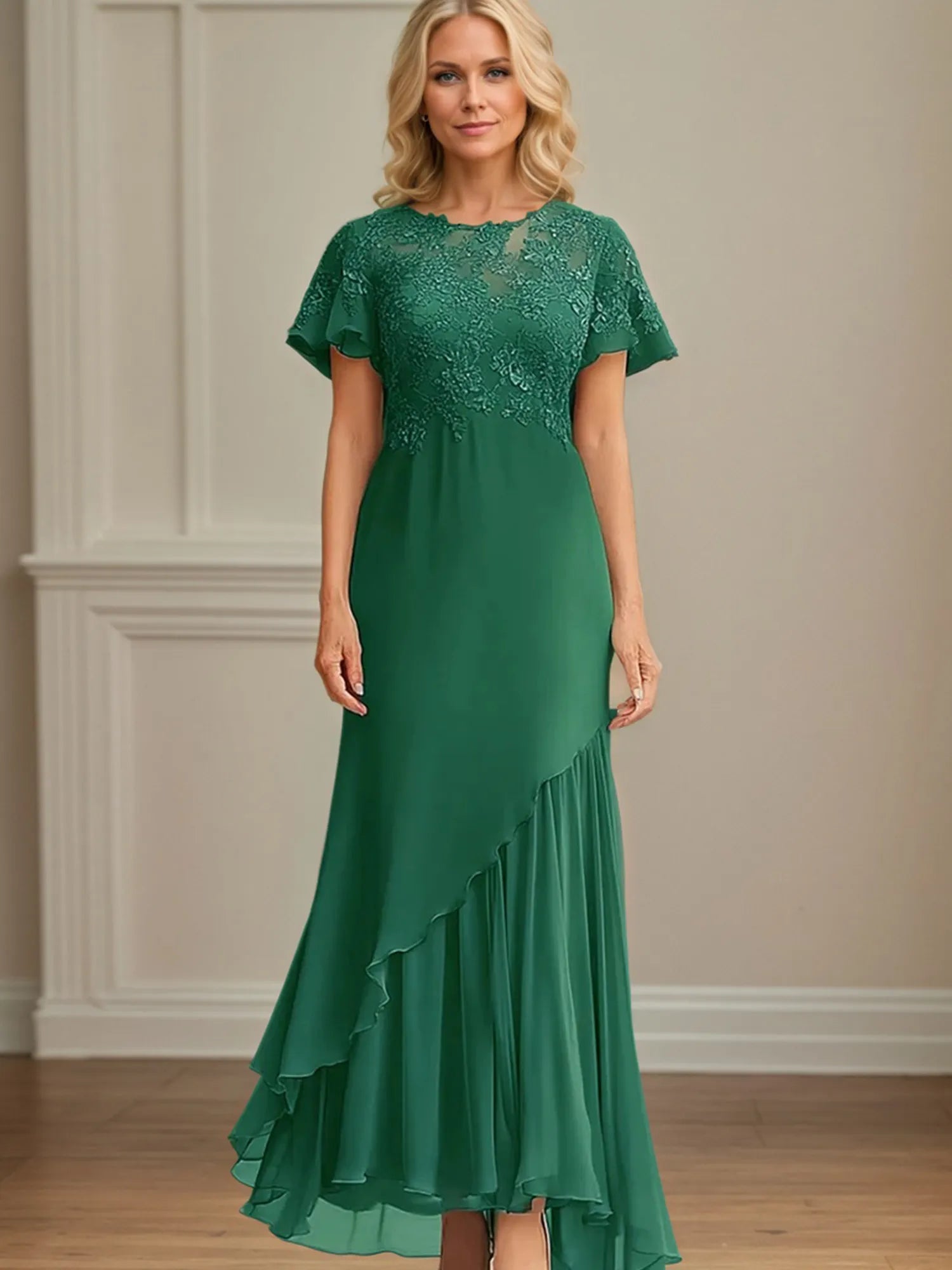 A Line Scoop Neck Short Sleeve Chiffon Mother of the Bride Dress With Appliques