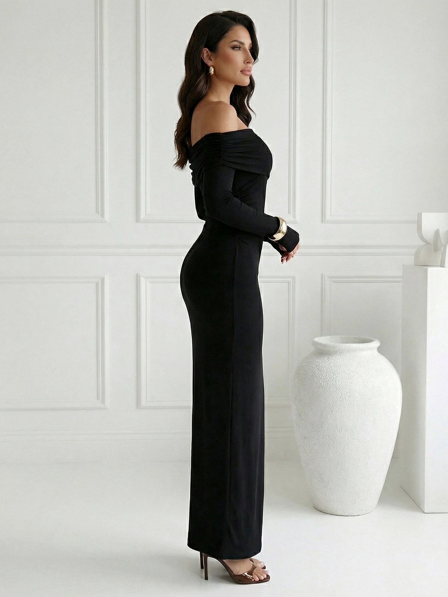 Black Long Sleeves Strapless Mermaid Satin Maxi Dress