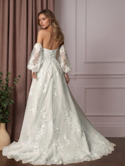 White Ball-Gown Strapless Lace Wedding Dress