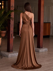 Elegant Brown One-Shoulder Satin Evening Dress with Draped Bodice and Glitter Panel