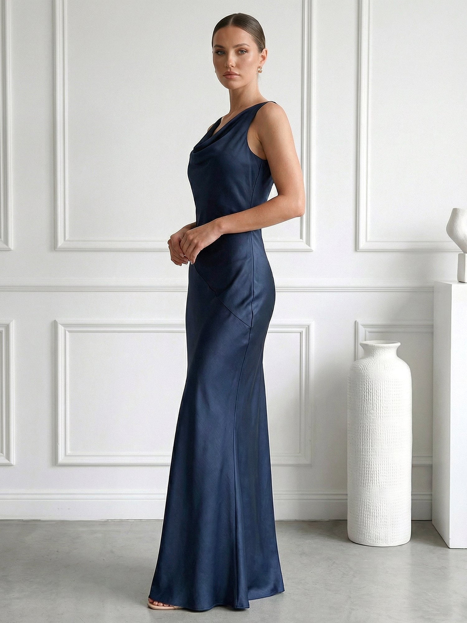 Navy Blue V Neck Mermaid Maxi Dress with Pleat