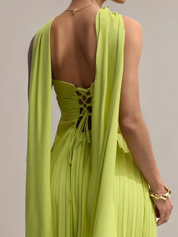 Back Style: Back Zip