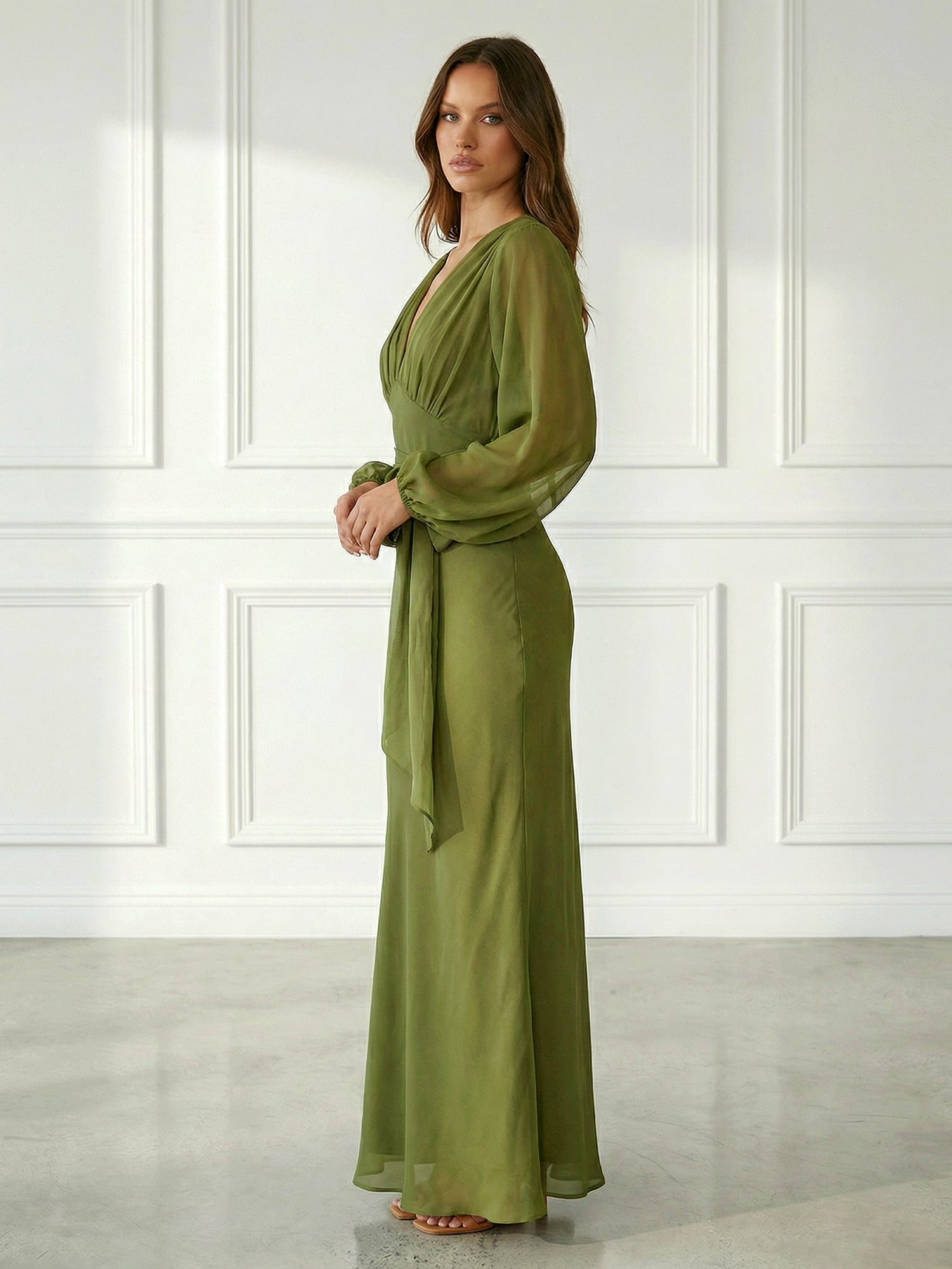 Green Long Sleeves Mermaid Chiffon Maxi Dress with Belt