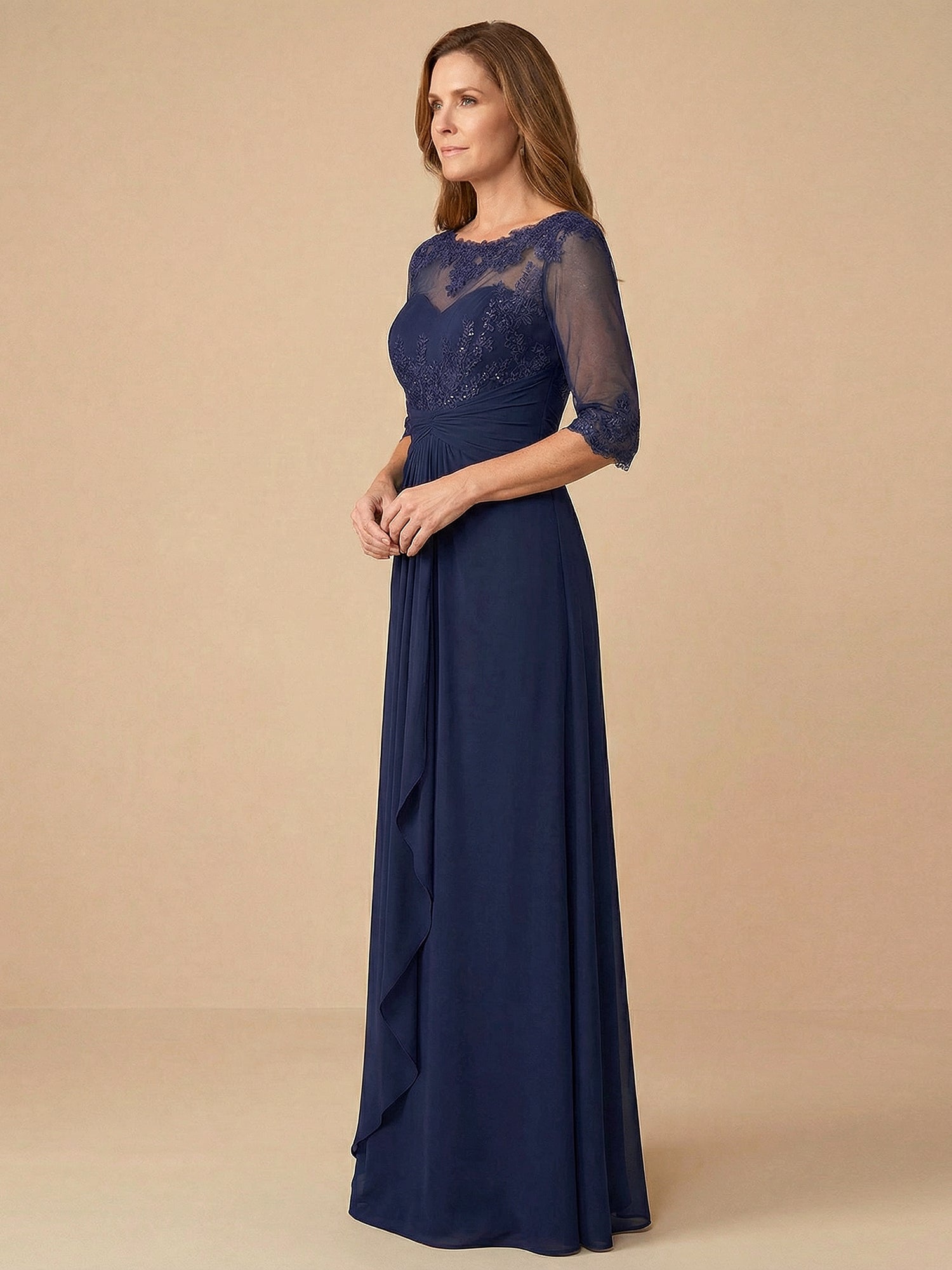 Half Sleeves Lace Applique Scoop Neck Chiffon Mother of the Bride Dress