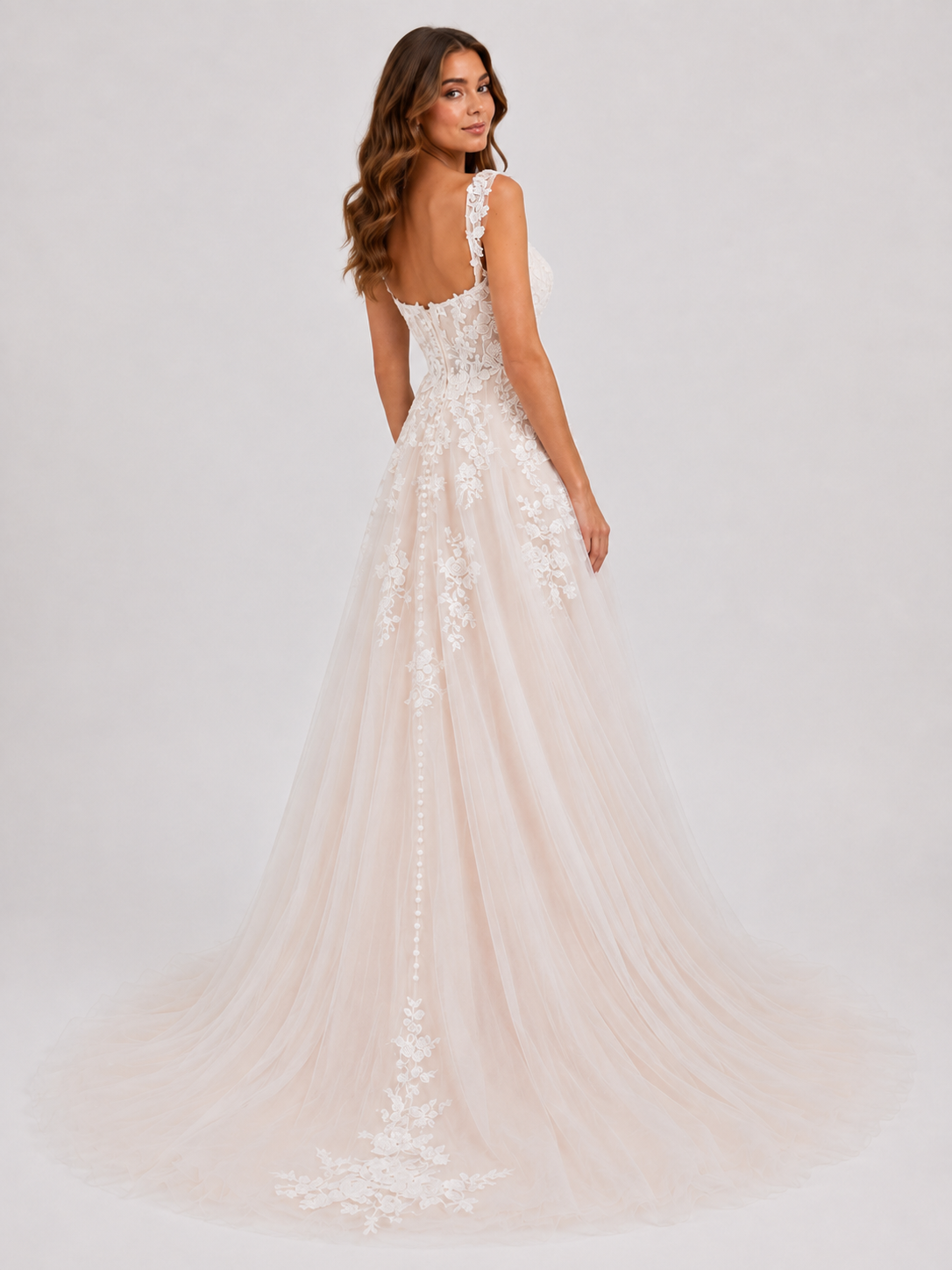 Elegant Sweetheart Neckline Lace Applique A-Line Wedding Dress with Chapel Train