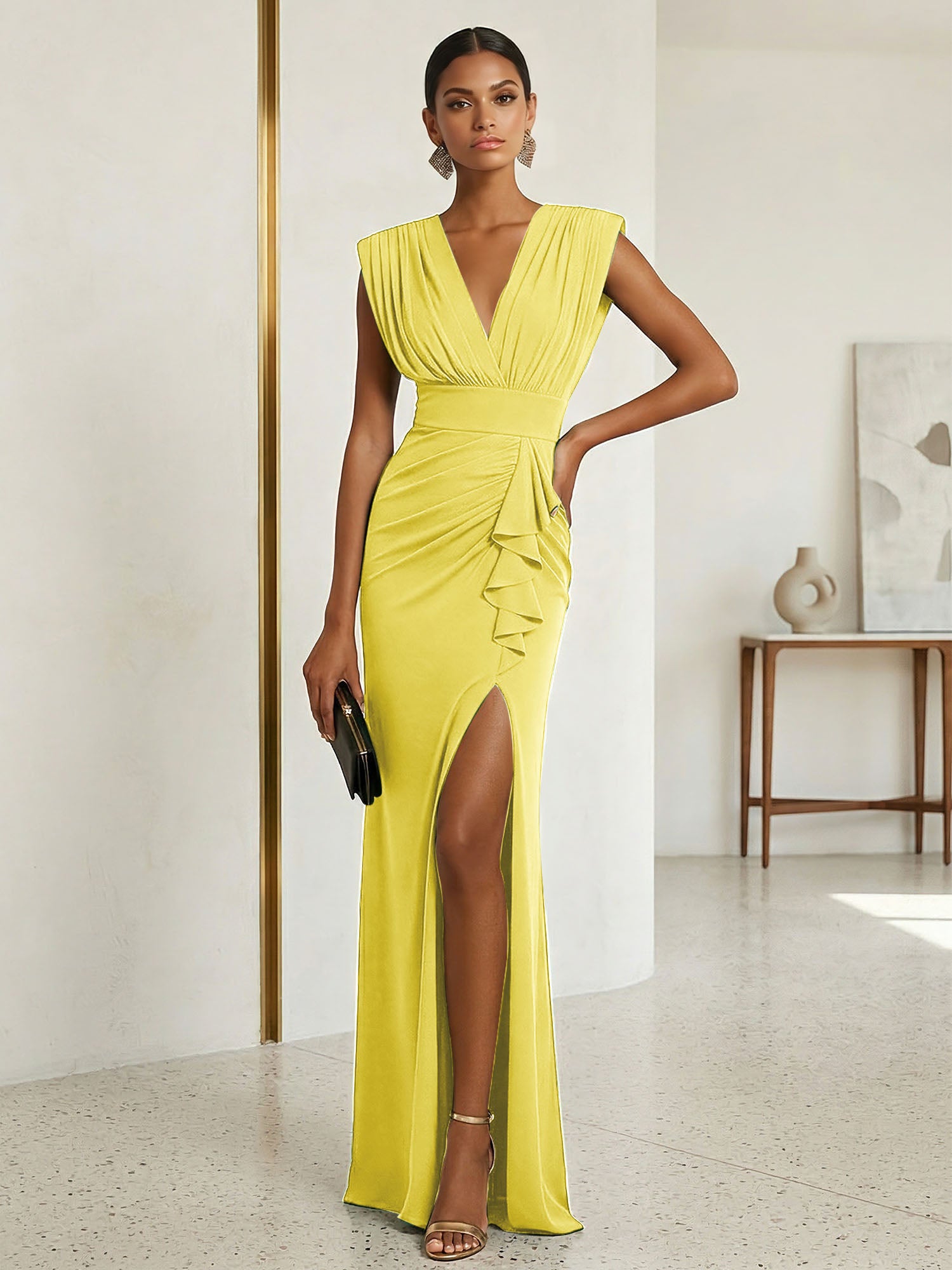 Commanding Formal Evening Dress Emerald Green Plunging V-Neck Slit Gown
