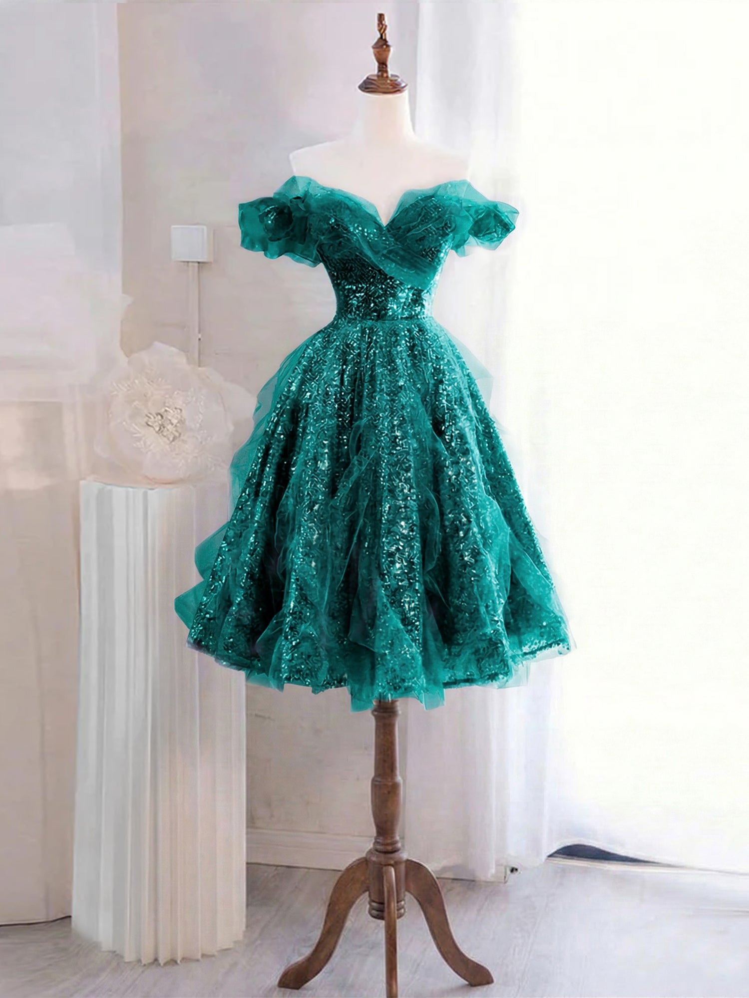 Whimsical Lavender Glitter Tulle Off-the-Shoulder Mini Homecoming Dress