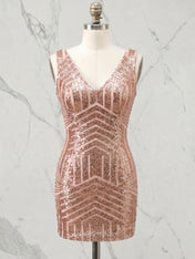 V-Neck Sequins Mesh Sleeveless Short Homecoming Dress