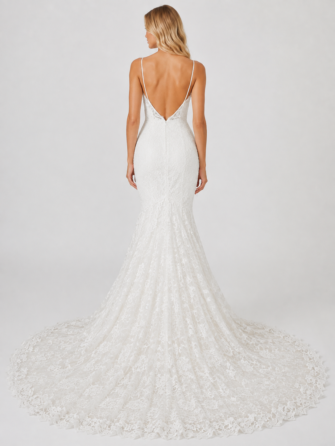 Elegant Spaghetti Strap V-Neck Lace Mermaid Wedding Dress with Chapel Train