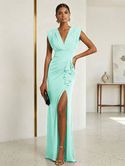Commanding Formal Evening Dress Emerald Green Plunging V-Neck Slit Gown