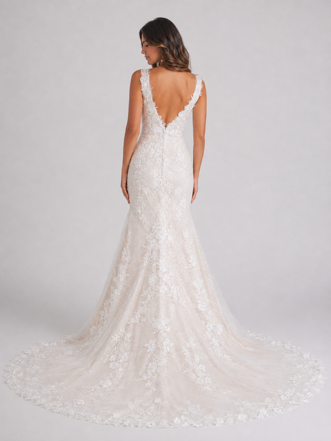 Elegant Square Neckline Lace Mermaid Wedding Dress with V-Back and Sweep Train