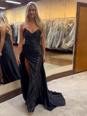 Black Mermaid Strapless V-neck Satin Ruched Sheath Long Prom Dress with Slit