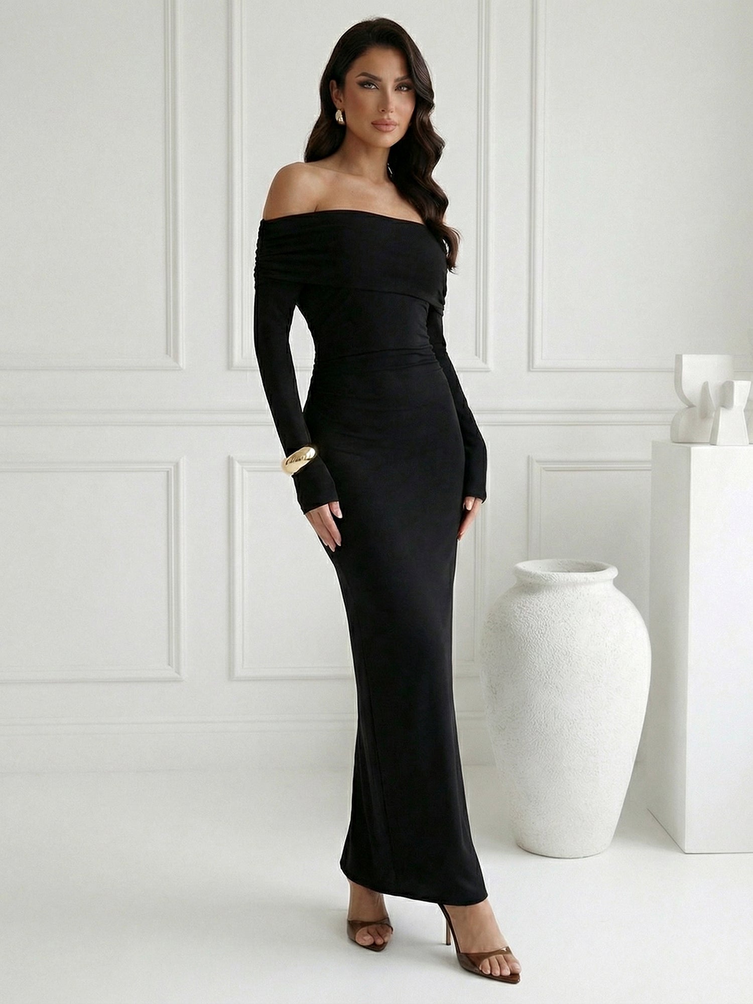Black Long Sleeves Strapless Mermaid Satin Maxi Dress