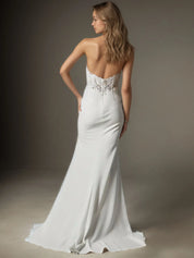 White Trumpet/Mermaid V-Neck Stretch Crepe Wedding Dress