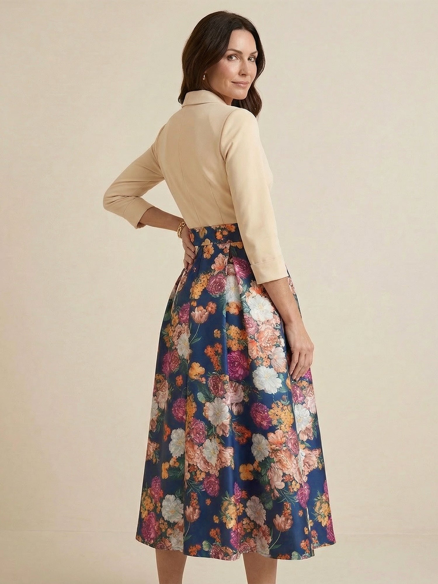 Champagne A-Line V Neck Satin Two-piece Print Floral Mother of the Brides dress