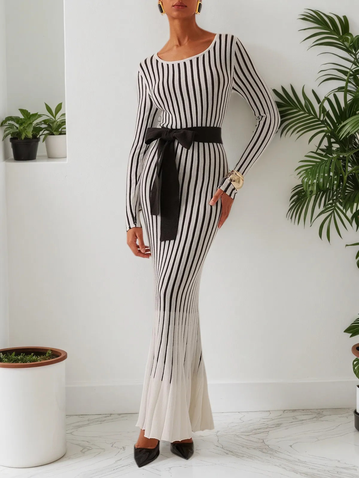 White Striped Sheath/Column Maxi Wool Sweater Dress With Belt