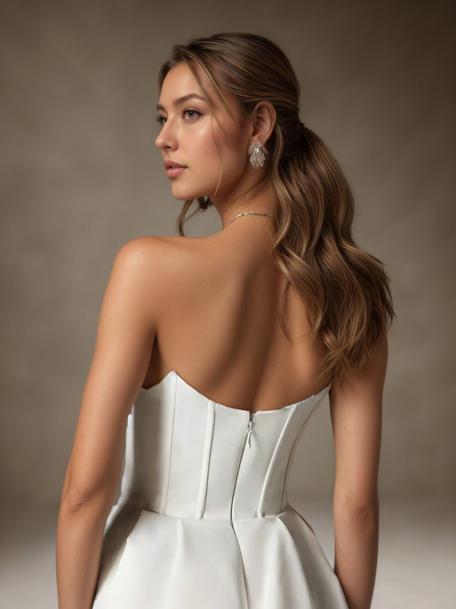 White A-Line Ball-Gown Strapless Satin Wedding Dress