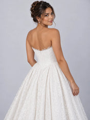 Strapless Sweetheart Lace Ball Gown Wedding Dress