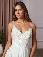 White A-Line Lace Chiffon Wedding Dress