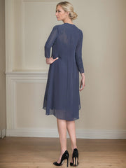Sheath/Column Sweetheart Knee-Length Chiffon Mother of the Bride Dress With Beading Appliques Lace Sequins Pleated