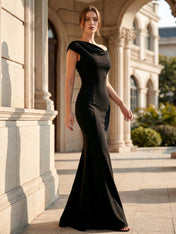 Black One Shoulder Maxi Dresses with Pleat Mermaid Formal Dress