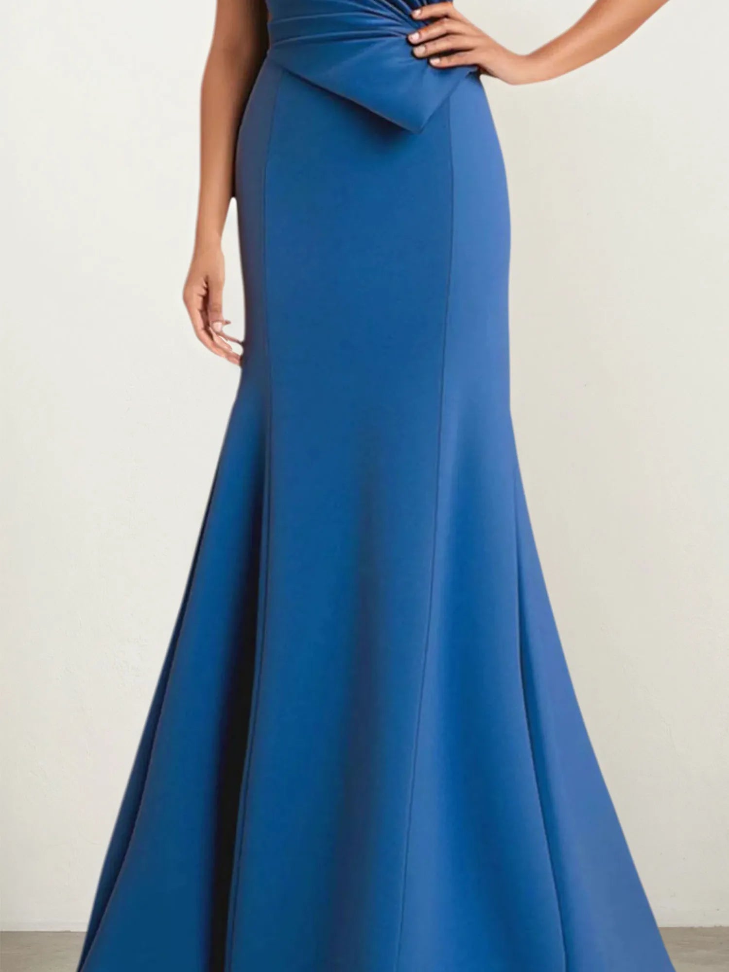 Trumpet/Mermaid Off The Shoulder Ruched Pearl Mother of the Bride Dress