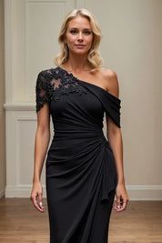 Trumpet/Mermaid Asymmetrical Mother of the Bride Dress with Appliques