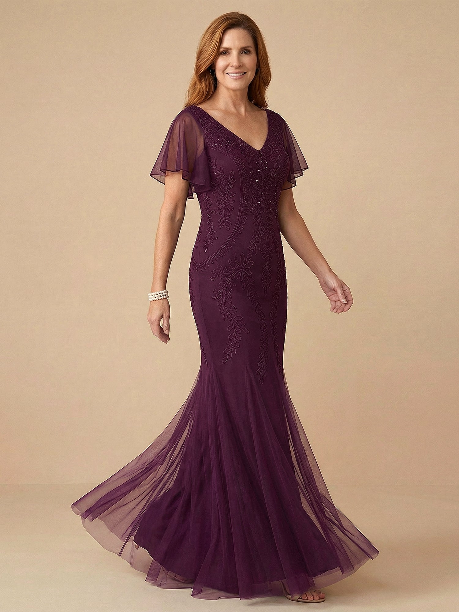 Trumpet/Mermaid V Neck Floor-Length Mother of the Bride Dress With Cascading Ruffles