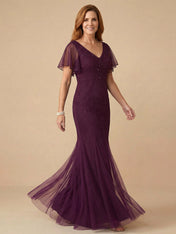 Trumpet/Mermaid V Neck Floor-Length Mother of the Bride Dress With Cascading Ruffles