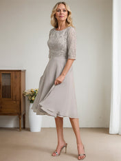 A-line Scoop Knee-Length Lace Chiffon Mother of the Bride Dress