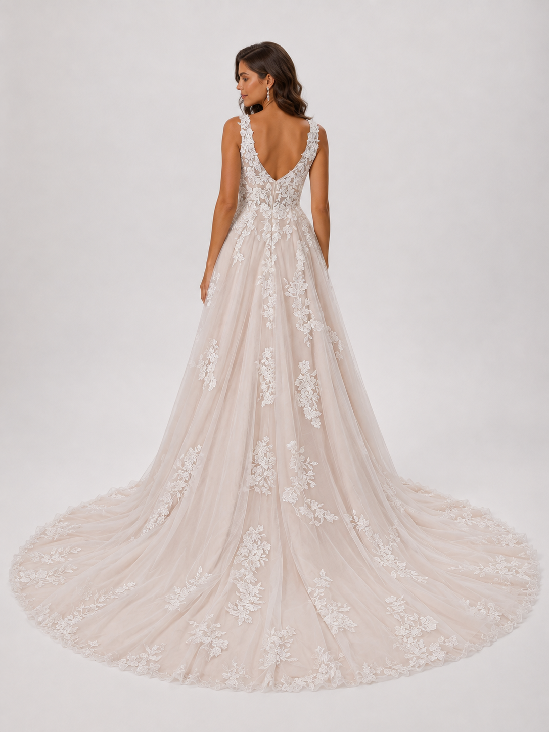 Elegant V-Neck Appliqued Tulle A-Line Wedding Dress with Chapel Train