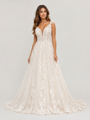 Charming Floral Lace Applique Tulle A-Line Wedding Dress with Sweep Train