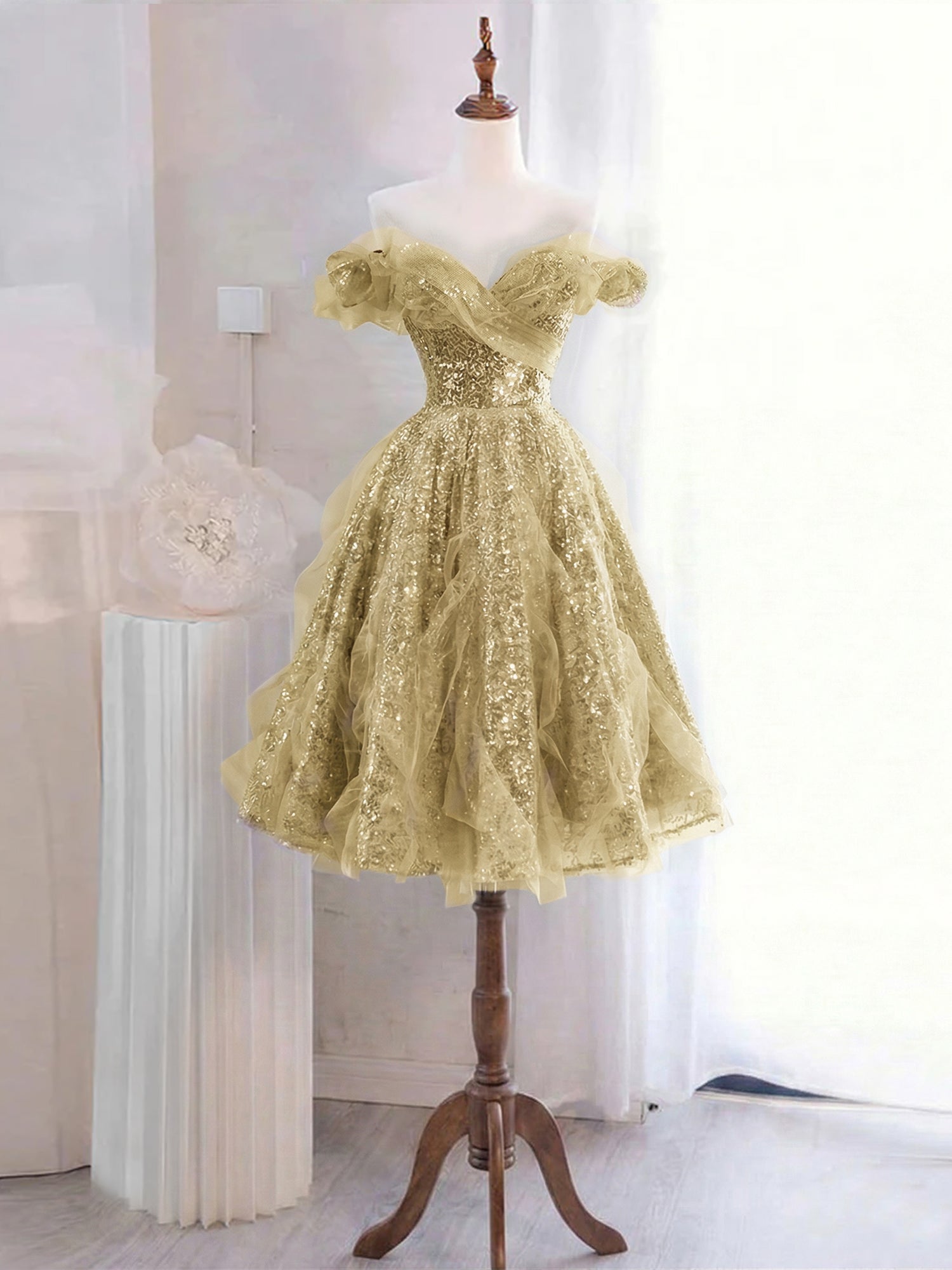 Whimsical Lavender Glitter Tulle Off-the-Shoulder Mini Homecoming Dress
