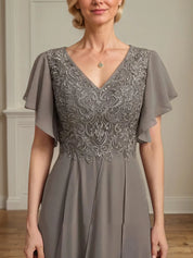 A Line V Neck Short Sleeve Chiffon Mother of the Bride Dress With Ruffles