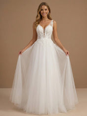 White V-Neck Regular Straps Lace Applique Tulle Bridal Gown
