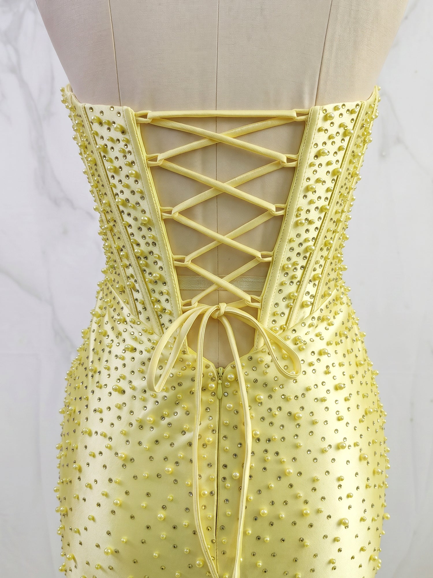 Glamorous Yellow Pearl Beaded Corset Short Homecoming Dress