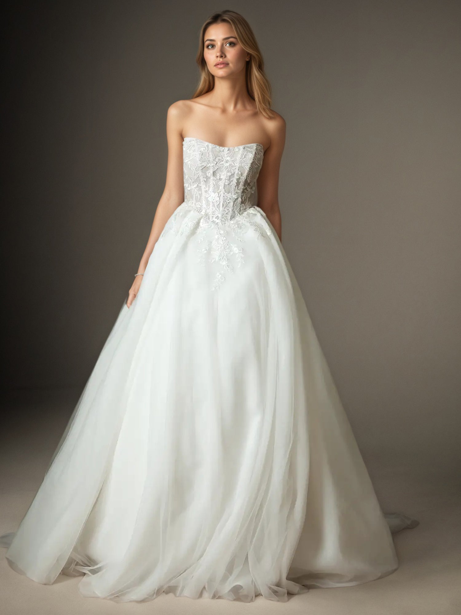 White Ball-Gown Strapless Lace Tulle Wedding Dress