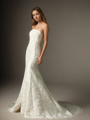 White Mermaid Strapless Floral Jacquard Wedding Dress