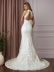 White Trumpet/Mermaid Pleated Lace Wedding Dress