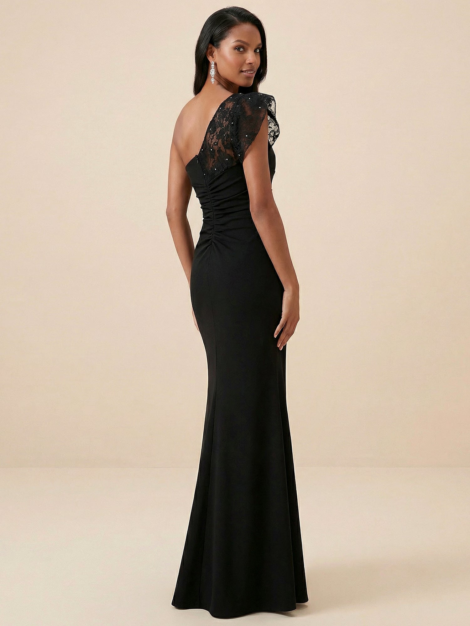 Black One-Shoulder Lace  Ruched Mermaid Evening Dress