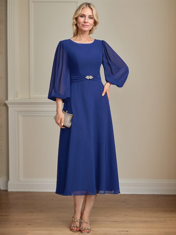A-line Scoop Tea-Length Chiffon Mother of the Bride Dress With Crystal Brooch Pleated