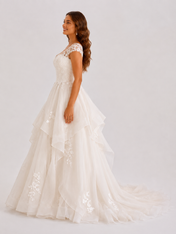 Elegant Cap-Sleeve Layered Tulle A-Line Wedding Dress with Floral Lace Appliques and Chapel Train