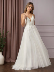 White A-Line V-Neck Sequins Sleeveless Tulle Sleeveless Dress